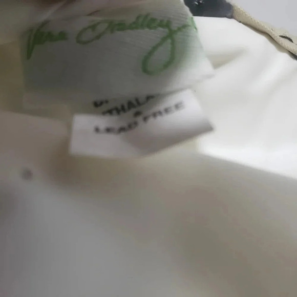 Vera Bradley Pacifier  Pod Case. - Picture 5 of 7